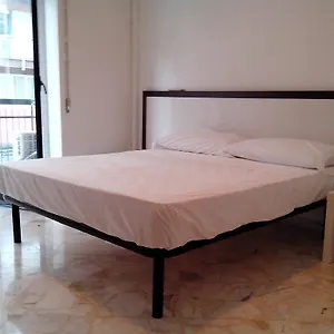 Affittacamere Greta, Bari