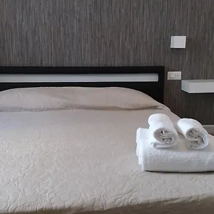 Affittacamere Cconforthotels R&b Gary House, Bari